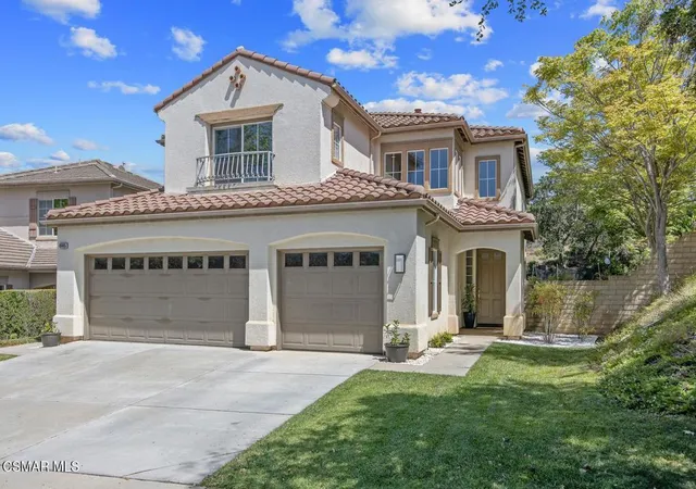 Homes for sale in Newbury Park, CA | 4445 Camino De Las Estrellas, Newbury Park, CA 91320 | MLS# 226001993