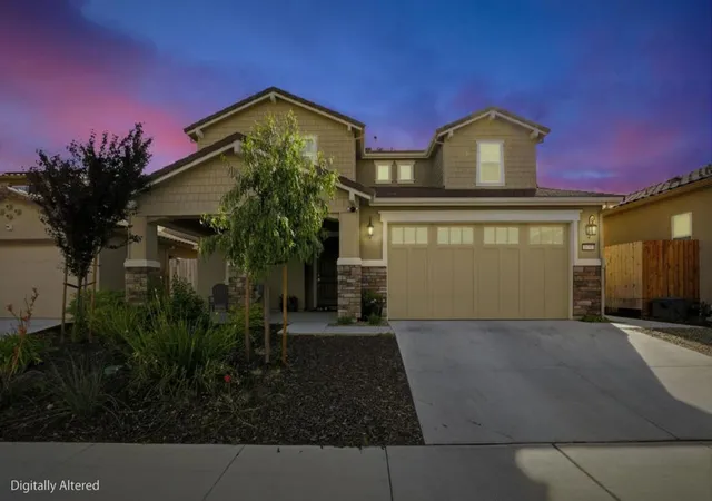 2nd image of 1097 Sunridge Dr, Hollister, CA 95023 | MLS# ML82045397