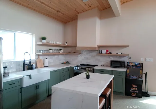 Photo 4 of Single family home for sale at 69444 Valle Vista, Twentynine Palms, CA 92277 | MLS# WS26092523 | Listing updated on 2026-05-14