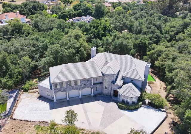2nd image of 1089 Village Dr, Chino Hills, CA 91709 | MLS# TR26094395