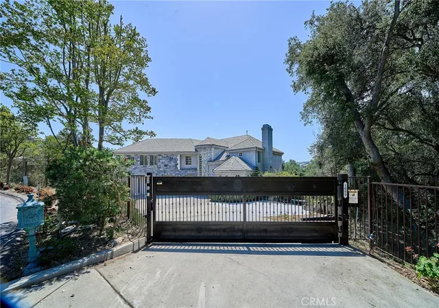 59th image of 1089 Village Dr, Chino Hills, CA 91709 | MLS# TR26094395