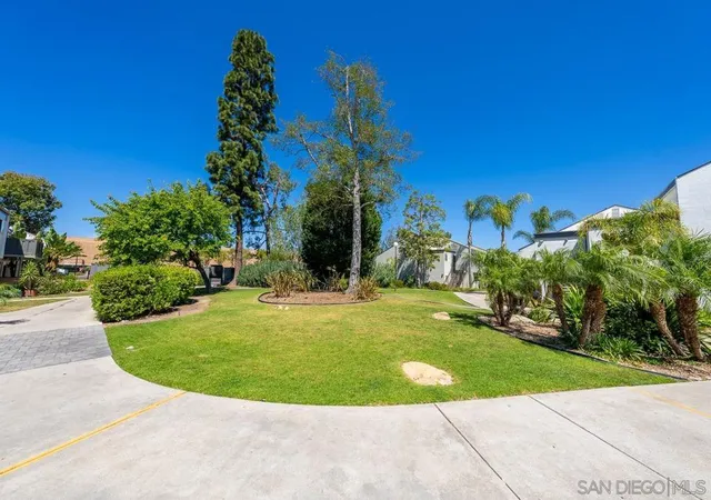 Homes for sale in San Diego, CA | 4134 Mount Alifan Unit E, San Diego, CA 92111 | Houzeo