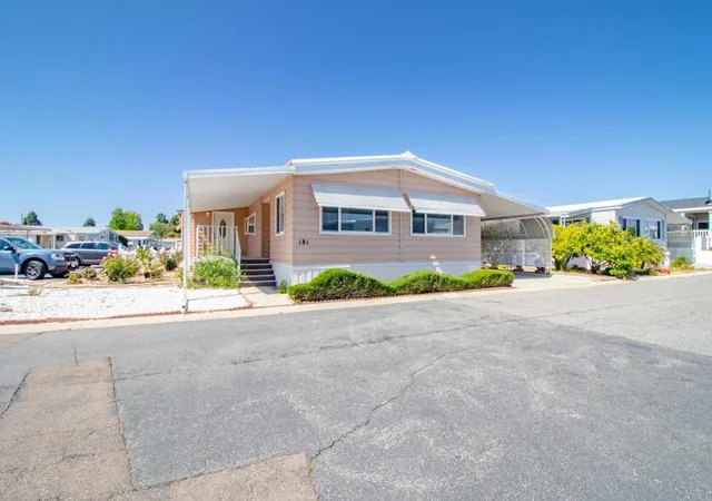 Photo 2 of Manufactured home for sale at 200 N El Camino Real #SPC 181, Oceanside, CA 92058 | MLS# NDP2604189 | Listing updated on 2026-09-21
