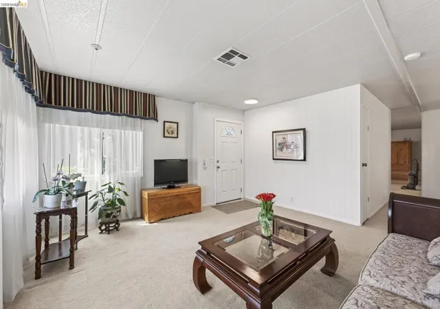 4th image of 1057 Peralta Rd, Concord, CA 94520 | MLS# 41133136