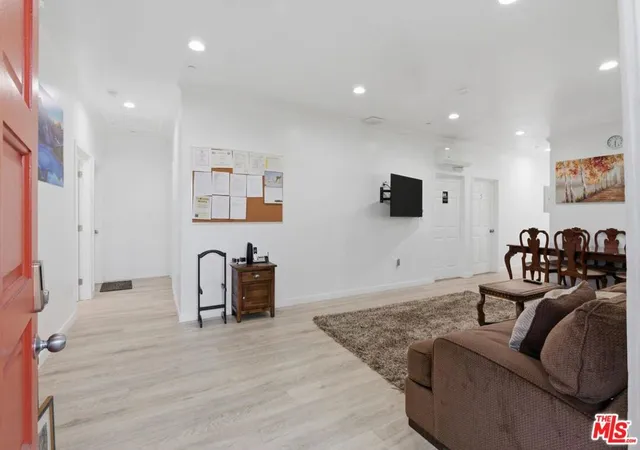 3rd image of 1801 W 43Rd St, Los Angeles, CA 90062 | MLS# 26805899