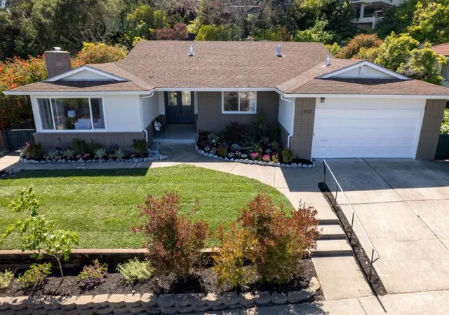 Photo 3 of Single family home for sale at 1857 Hunt Dr, Burlingame, CA 94010 | MLS# ML82044877 | Listing updated on 2026-10-11
