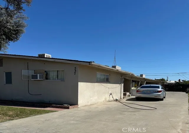 Homes for sale in Fresno, CA | 537 W University, Fresno, CA 93705 | MLS# FR26094320