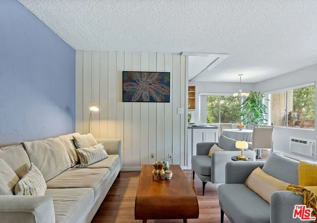 Listing Photo 2 - Condo for sale in building located at 1831 Prosser Ave, Los Angeles, CA 90025 - Unit #205