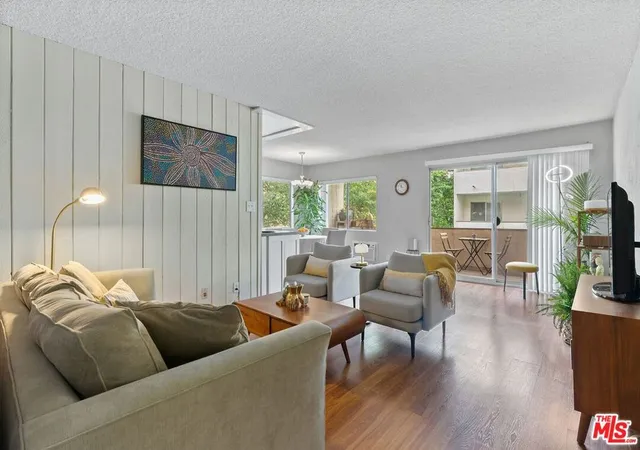 Listing Photo 3 - Condo for sale in building located at 1831 Prosser Ave, Los Angeles, CA 90025 - Unit #205