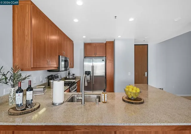 4th image of 5855 Horton, Emeryville, CA 94608