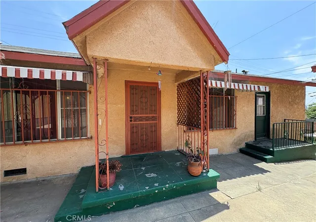 Photo 3 of House for sale at 926 Spence, Los Angeles, CA 90023 | MLS# PW26094375 | Listing updated on 2026-10-03