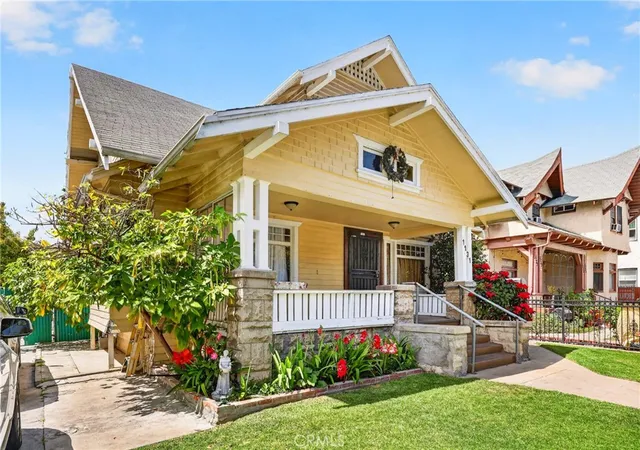 4th image of 1131 Echo Park Ave, Los Angeles, CA 90026 | MLS# DW26094712