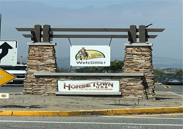 Homes for sale in Norco, CA | 115 East St, Norco, CA 92860 | MLS# IV26088377