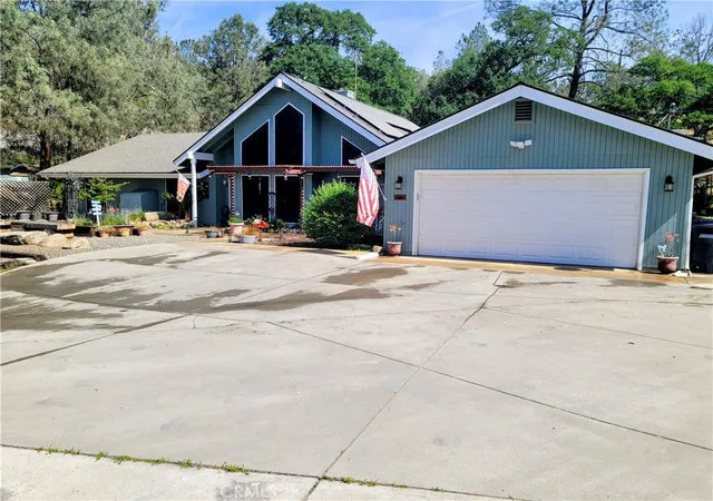 1st image of 42011 Long Hollow, Coarsegold, CA 93614 | MLS# FR26094768