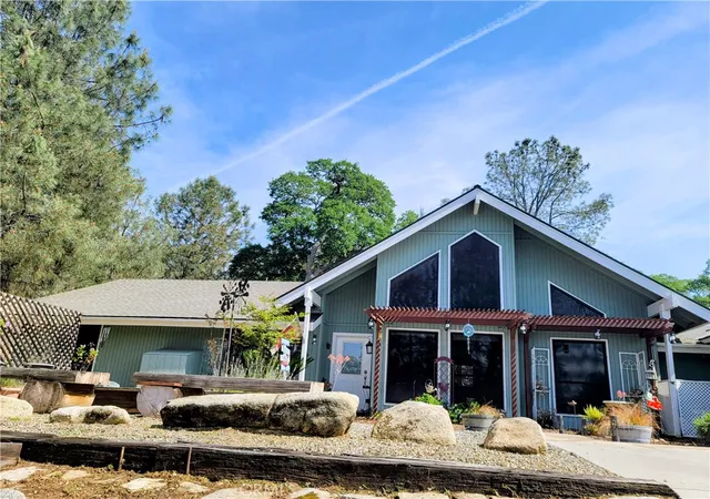 4th image of 42011 Long Hollow, Coarsegold, CA 93614 | MLS# FR26094768