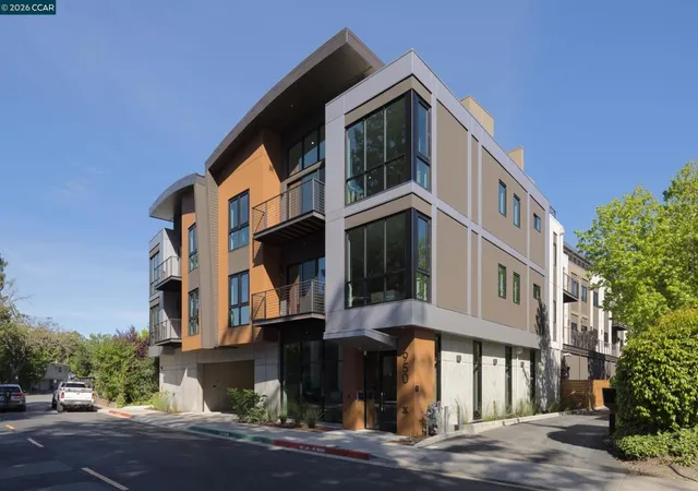 Homes for sale in Lafayette, CA | 950 Hough Ave #201, Lafayette, CA 94549 | MLS# 41133213