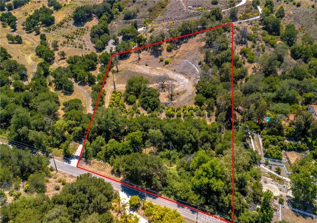 1st image of 25859 Avenida Del Oro, Temecula, CA 92590 | MLS# SW26094821