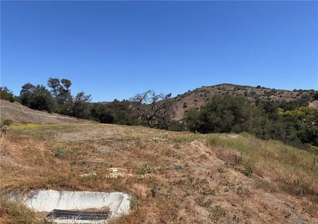 2nd image of 25859 Avenida Del Oro, Temecula, CA 92590 | MLS# SW26094821