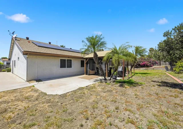 16th image of 707 Granada, Vista, CA 92083 | MLS# 260010538SD