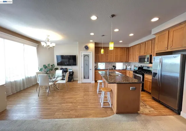 4th image of 1291 Sussex Way, Hayward, CA 94544 | MLS# 41133239