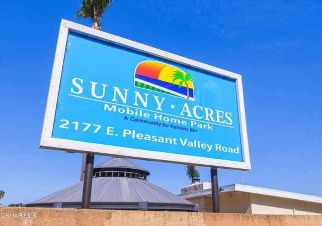 36th image of 2167 Cardinal Ave, Oxnard, CA 93033 | MLS# 226002019