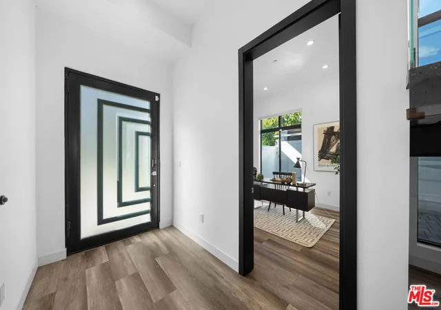 3rd image of 5812 Willis Ave, Van Nuys, CA 91411 | MLS# 26828309