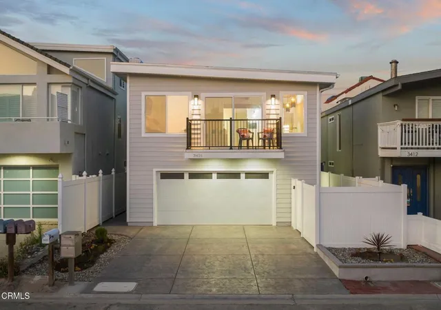 Photo 1 of Single family home for sale at 3416 Ocean Dr, Oxnard, CA 93035 | MLS# V1-36146 | Listing updated on 2026-10-01