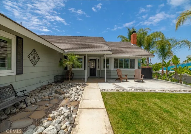 Photo 3 of Single family home for sale at 30367 Big River, Canyon Lake, CA 92587 | MLS# IV26093033 | Listing updated on 2026-09-29