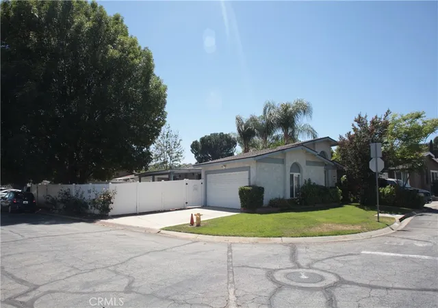 Photo 1 of Single family home for sale at 27502 Amethyst, Castaic, CA 91384 | MLS# SR26094970 | Listing updated on 2026-10-05