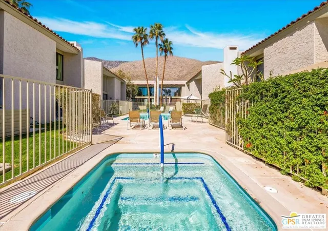 Photo 3 of Condo for sale at 261 E La Verne Way #B, Palm Springs, CA 92264 | MLS# 26827707PS | Listing updated on 2026-10-09