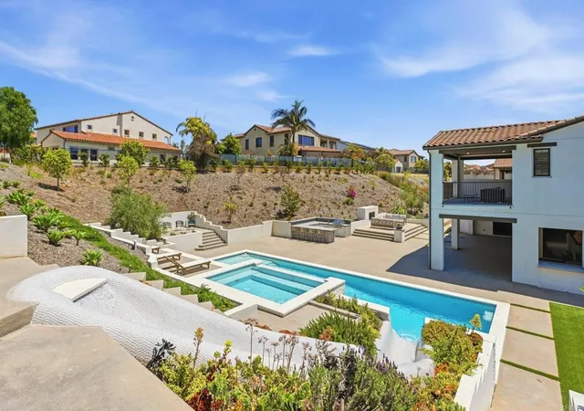 Photo 4 of Sale Pending at 8490 Silent Tide Ct, San Diego, CA 92127 | MLS# NDP2604230 | Listing updated on 2026-10-08