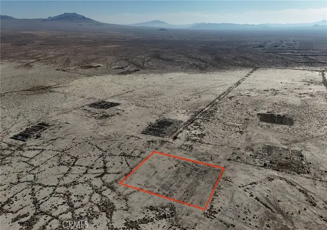 Photo 2 of Land for sale at 738 Lincoln (near) Rd, Lucerne Valley, CA 92356 | MLS# HD26095031 | Listing updated on 2026-05-01