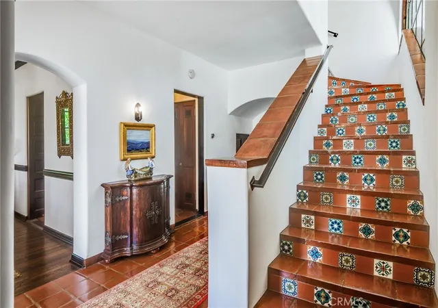 4th image of 1 Peppertree Dr, Rancho Palos Verdes, CA 90275 | MLS# PV26095022