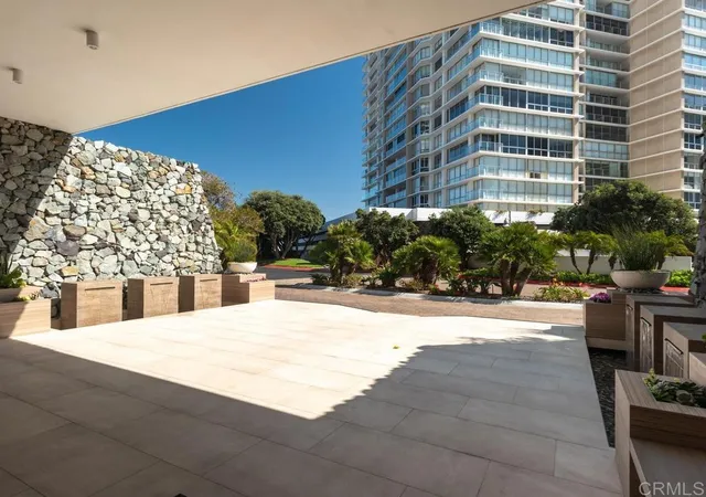 2nd image of 1810 Avenida Del Mundo, Coronado, CA 92118