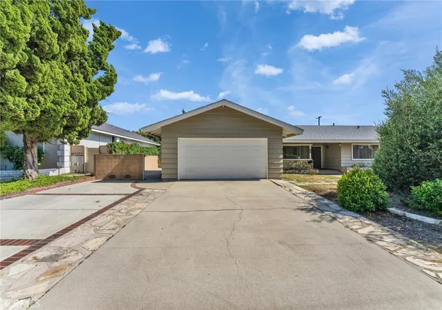 Homes for sale in Claremont, CA | 888 Syracuse, Claremont, CA 91711 | MLS# TR26095094