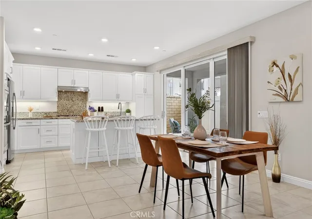 3rd image of 20506 Galloway Dr, Santa Clarita, CA 91350 | MLS# PF26093090