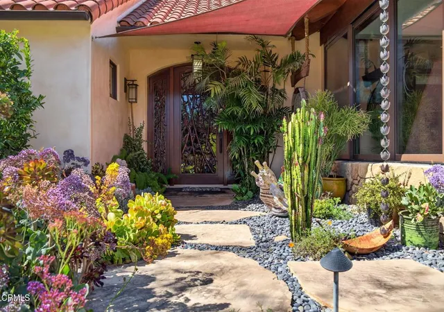 Homes for sale in Ojai, CA | 199 Fairview Rd, Ojai, CA 93023 | MLS# V1-36150