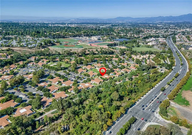 40th image of 25792 Via Lomas #77, Laguna Hills, CA 92653 | MLS# OC26072400