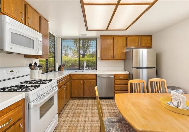 Homes for sale in Palm Springs, CA | 1800 Paseo Raqueta, Palm Springs, CA 92262 | MLS# 219147262PS