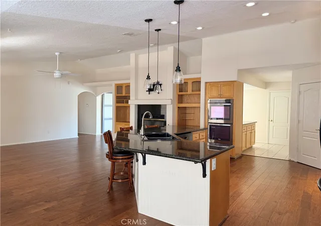 3rd image of 20158 Yucca Loma Rd, Apple Valley, CA 92307 | MLS# HD26089304