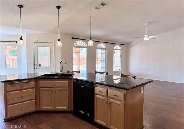 4th image of 20158 Yucca Loma Rd, Apple Valley, CA 92307 | MLS# HD26089304