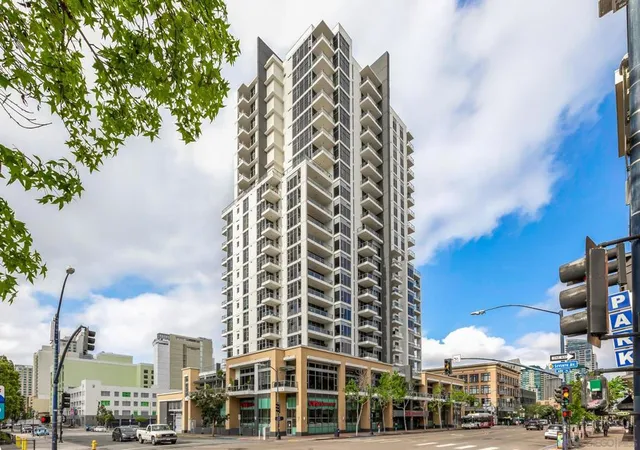 4th image of 575 6Th, San Diego, CA 92101