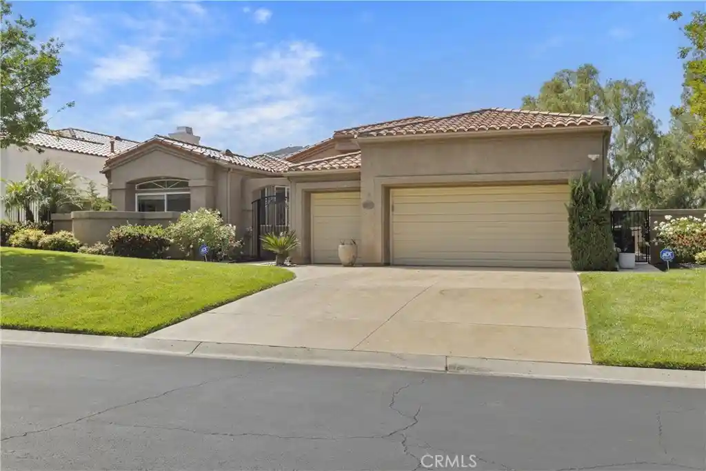 Photo 1 of Single family home for sale at 38027 Cherrywood Dr, Murrieta, CA 92562 | MLS# SW26092944 | Listing updated on 2026-10-21