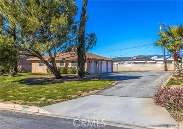 Homes for sale in Yucaipa, CA | 34334 La Raye, Yucaipa, CA 92399 | MLS# CV26095215