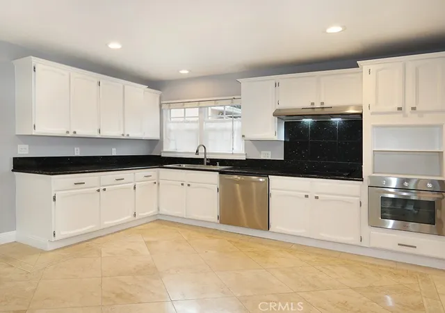 Homes for sale in Sherman Oaks, CA | 4433 Stern Ave, Sherman Oaks, CA 91423 | MLS# PW26095286