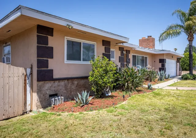 Photo 2 of Sale Pending at 8276 Sewell, Fontana, CA 92335 | MLS# PW26095408 | Listing updated on 2026-09-01