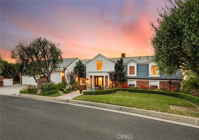 Photo 3 of Mansion for sale at 1409 Via Arco, Palos Verdes Estates, CA 90274 | MLS# SB26095477 | Listing updated on 2026-10-03