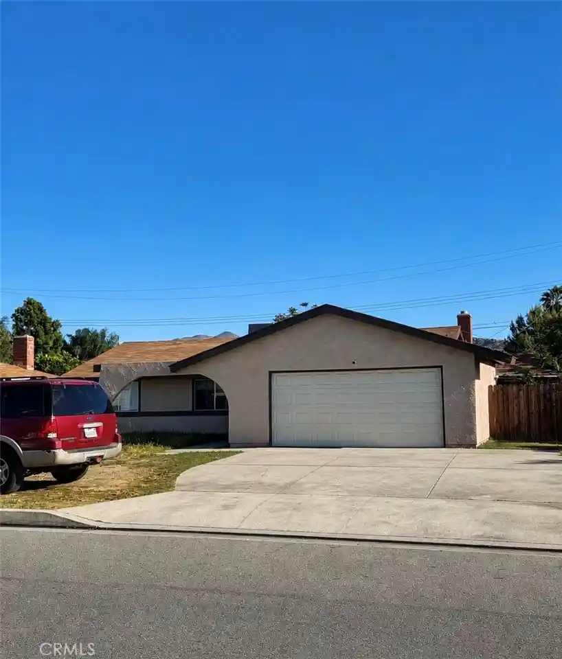 Photo 1 of Single family home for sale at 40557 Mayberry Ave, Hemet, CA 92544 | MLS# SW26095495 | Listing updated on 2026-10-16