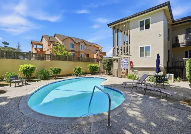 2nd image of 249 Elm St, San Mateo, CA 94401