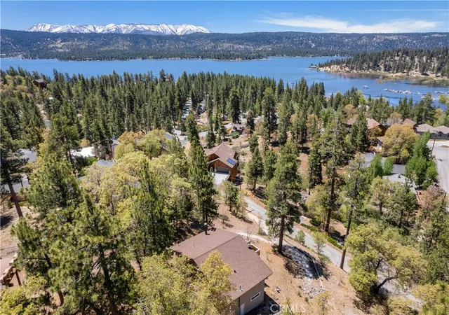 32nd image of 39576 Oak Glen Rd, Fawnskin, CA 92333 | MLS# IG26085930